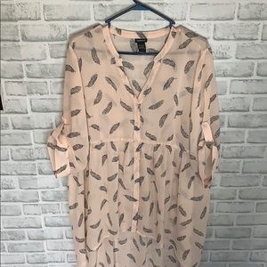 🦩Feather Print Chiffon Hi-Lo Top🦩